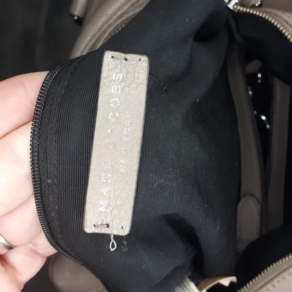 Marc Jacobs Satchel with Crossbody Strap - Picture 6 of 8